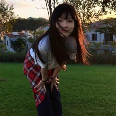 闺女特烦恼海报