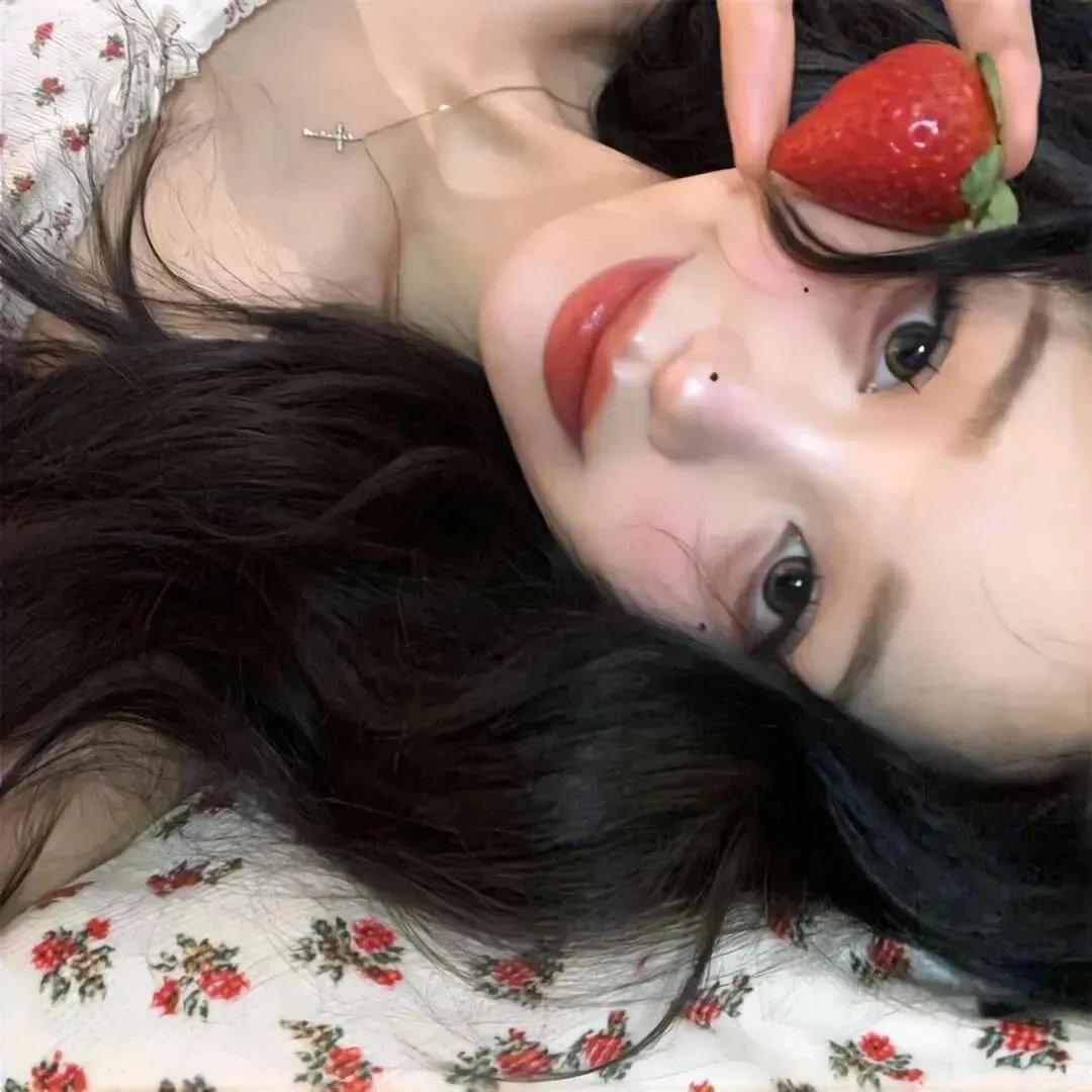 春日苦短少年恋爱吧。海报